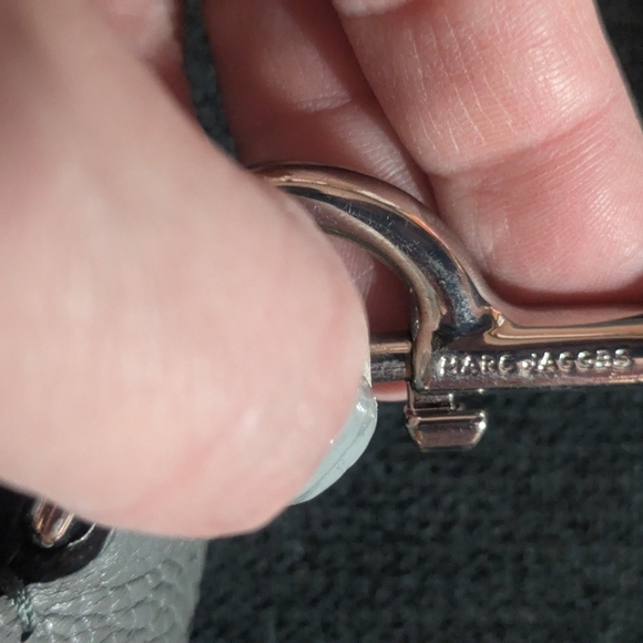 Like New! Marc Jacobs Signature Bag, Grey With Dust Cover - Picture 9 of 12